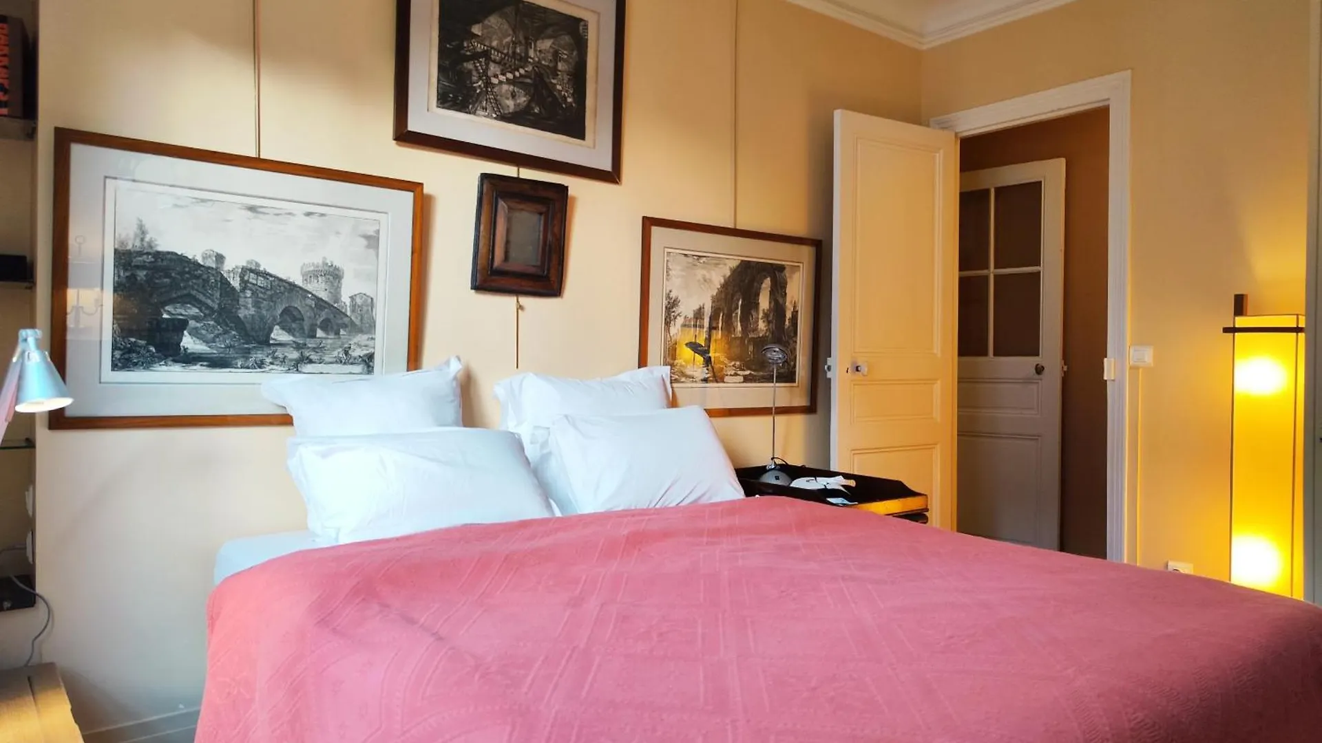 Rue Faustin Helie - Paris 16 Apartment