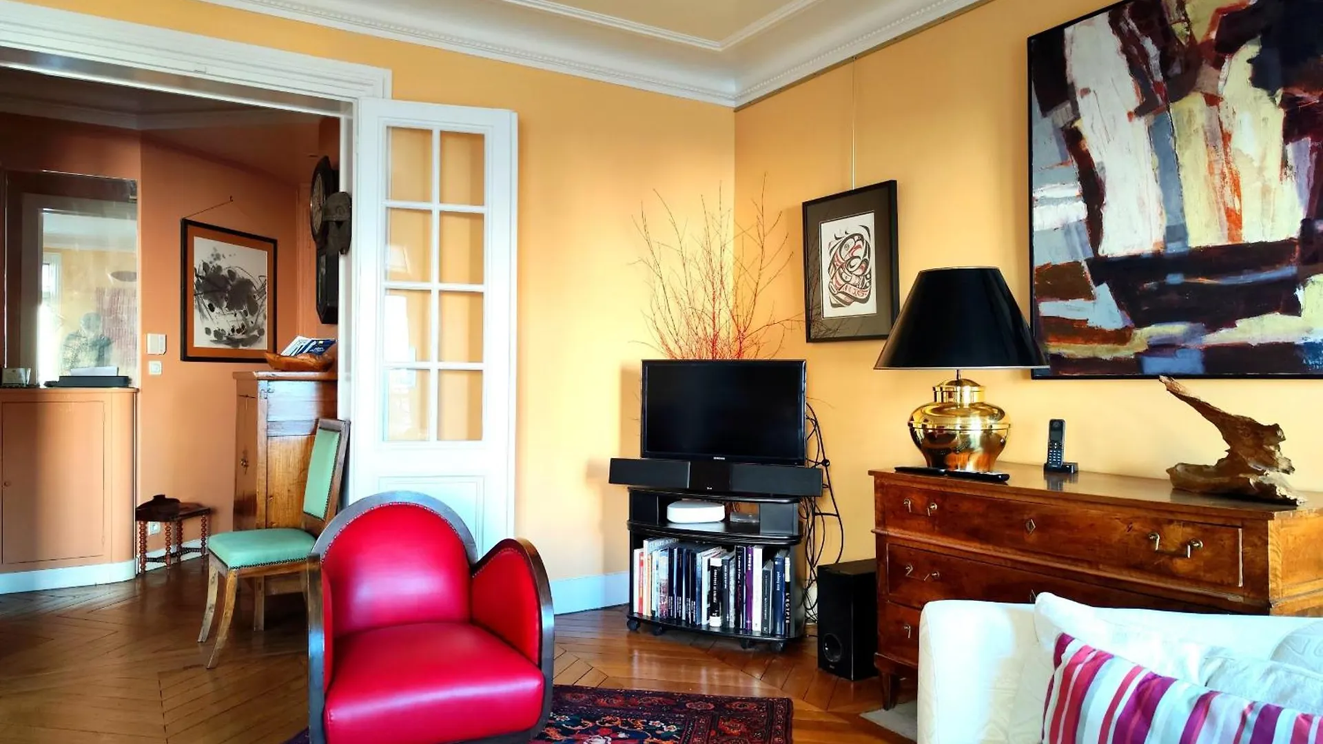 Rue Faustin Helie - Paris 16 Apartment